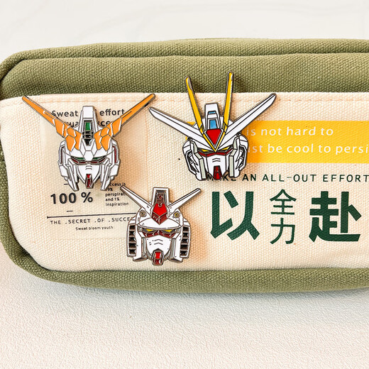 LEMIAO Gundam Robot Mobile Suit Brooch New Trendy Personality Cute Japanese Badge Cartoon Pin Couple Accessories 2# Unicorn A24-209