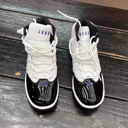Nike (Nike) Chaussures féminines Air Jordan Big Children's Chaussures Max Aura Xiaokang Button Casual Shoes Amortinement Chaussures de basket-ball Chaussures Sports AQ9214-121 36