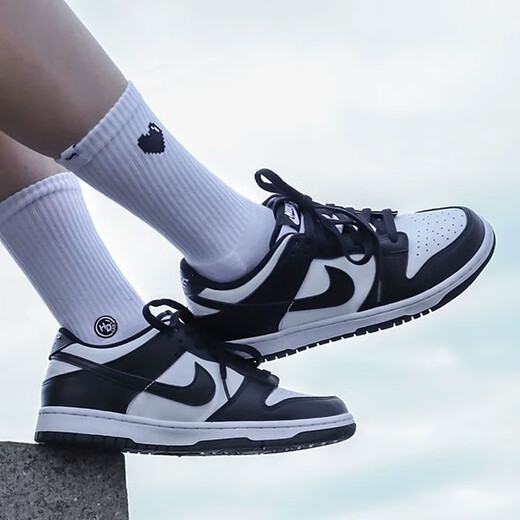 Nike (Nike) [tendencia] Nike Dunk Shops Low Board Shoes's Women's New Black and White Panda Low Top Breathable Casual Sports Shoes CW1590-100 (Panda en blanco y negro) 38