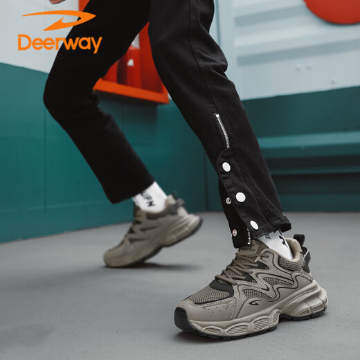 Sneakers Deerway Chaussures masculines 2025 Chaussures d'été Chaussures décontractées pour hommes épaisses semelles respirantes chaussures papa marron 42