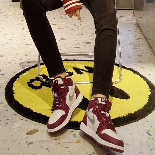 Nike (Nike) AJ1 Herrenschuhe und Frauenschuhe Air Jordan High1 Shadow Black Grey High Top Retro Wear-Resistant Sport Basketball Schuhe 575441/555088-611 Bordeaux Wine Red 36 Gs