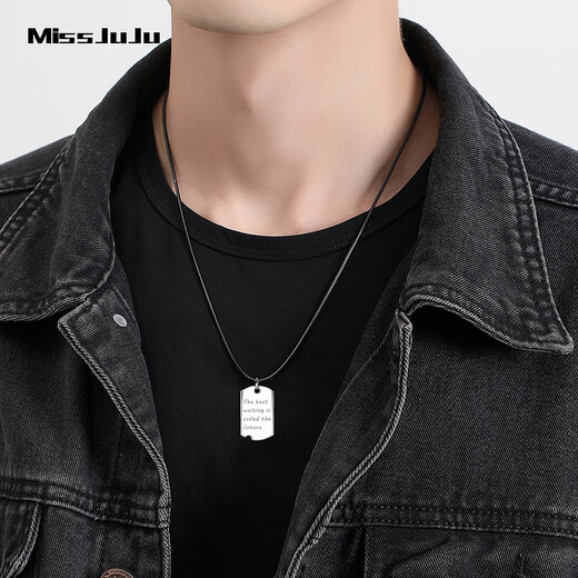Miss JuJu platinum pendant for men, PT950 platinum, you can look forward to Fang brand fashion personalized pendant for women in the future, women's small version, weighing 3.4-3.6g + delivery silver chain