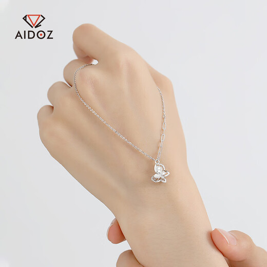 Aido Diamond Platinum Butterfly Necklace Women's Fashion pt950 Platinum Chain Set Gift for Girlfriend Weight 3.8-4.0 Grams + Delivery Certificate