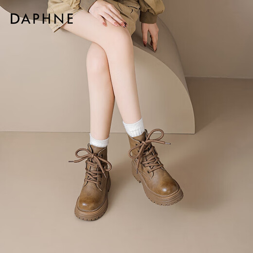 Daphne Martin Stiefel für Frauen 2025 Sommer -Single -Stiefel Britische Stil Dicker Sohle erhöhte Arbeitstiefel Western große gelbe Stiefel Trend D644087 Brown 35
