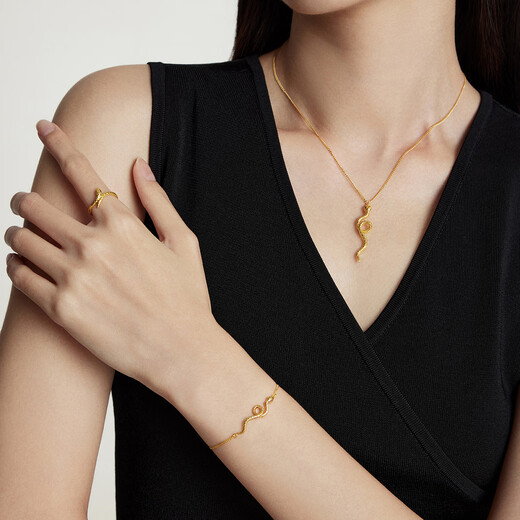 Chow Tai Fook Year of the Snake Zodiac Snake solid gold ring (labor cost 460) No. 15, about 3.65g EOF1288