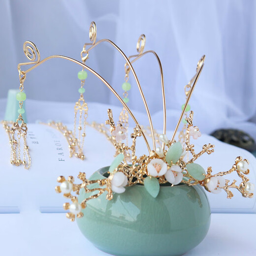 Hanfu headwear, women's ancient style hair crown, daily atmosphere, long tassel hairpin, super fairy costume writing accessories, moon sky