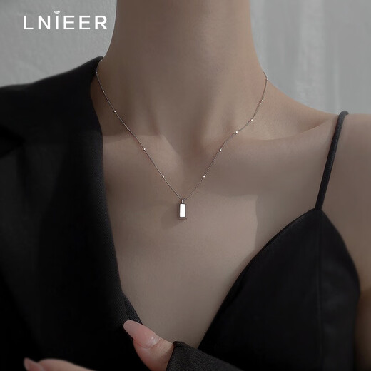 LnieerS925 silver small gold bar pendant women's silver necklace 2025 new hot style high-end clavicle chain neck chain gift jewelry S925 silver small gold bar necklace