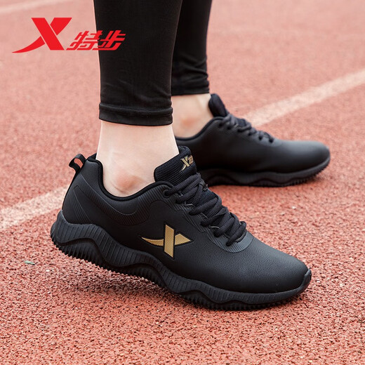 Xtep Herrenschuhe Sportschuhe Herren Winterlaufschuhe Herren 2025 Neue leichte Freizeitschuhe Herren verschleißfeste Laufschuhe Leder Schwarz Gold-Herren-9737 39
