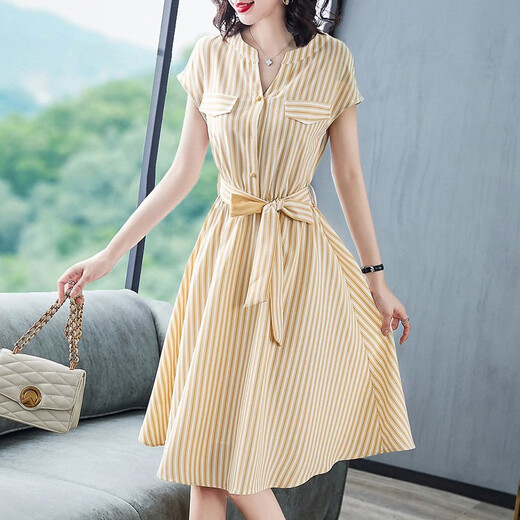 
Shanidoluo large size women's summer clothing fat mm new product fat sister fat people look slim and cover the belly dress short sleeves 15925 yellow 4XL recommended 160-180Jin [Jin equals 0.5 kg] to wear