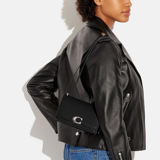 蔻驰（COACH） Bandit Crossbody 女士斜挎包 简约时尚翻盖式单肩包礼物 CD724 黑色