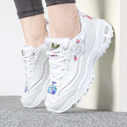斯凯奇（Skechers）女鞋 时尚潮流熊猫鞋通勤出行休闲鞋轻便舒适透气缓震运动鞋 11977-WHT 35