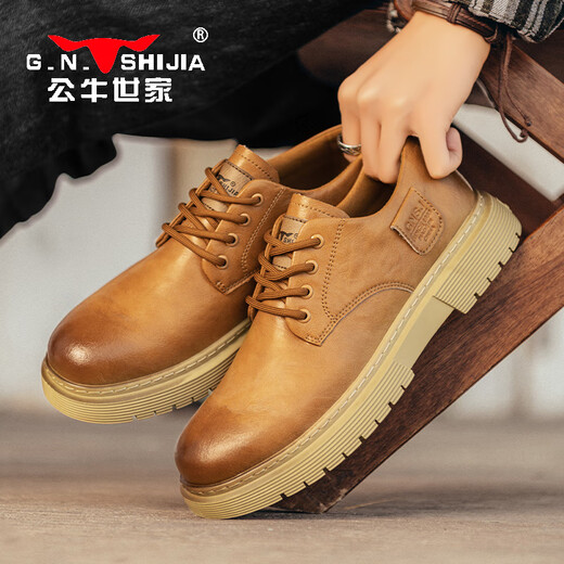 Chaussures pour hommes de la famille Bull printemps et automne 2025 Nouvelles chaussures à tendance à la tendance pour hommes épaisses chaussures en cuir décontractées britanniques pour hommes basses de travail masculin Martin Broots jaunes [Four Seasons Single Shoes] GN12310A126 41 (Taille de chaussures de sport)
