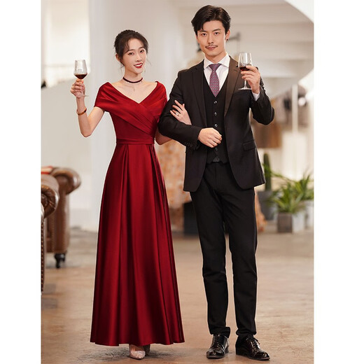 Seidler toasting suit Bride 2025 new summer satin burgundy engagement and wedding evening dress can be worn on a shoulder burgundy L
