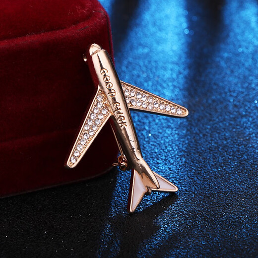 Yuedie (YUEDIE) airplane brooch men's and women's suit jacket accessories fashionable Korean style personalized badge pins jewelry clothing accessories gold