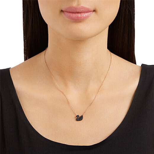 Swarovski (SWAROVSKI) SWAN Black Swan Women's Necklace for Girlfriend Birthday Gift for Women 5204133