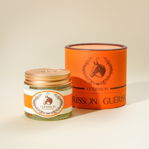 Cloud9 Glisson Miracle Horse Oil Cream 70g deeply moisturizes and shrinks pores for fair skin