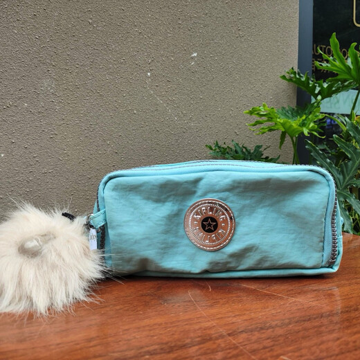 
Kipling makeup bag lipstick packet cute zipper pencil bag K13564 pencil bag multicolor size: 23X7X10cm Bride blue Size: 23X7X10cm