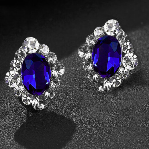 Sapphire earrings French women's high-end temperament silver light luxury earrings 2025 sapphire crystal