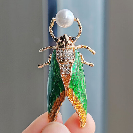 Water-Gongzijin Insectos de goteo de aceite hecho a mano Impresionante Cicada Cicada Cicada Broche Accesorios universales Pin XZ02844 Azule