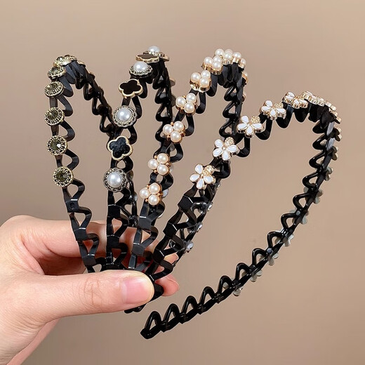 Daiyan pearl headband for women with bangs, broken hair, high-end headband, face wash, non-slip hair clips, hair accessories, hair bundles, pearl headband, broken hair artifact, random 2-piece set