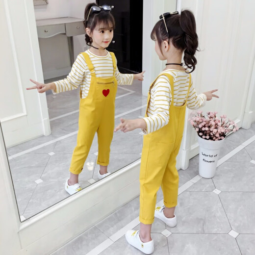 Children's clothing, girls' autumn overalls suit, sports and leisure children's two-piece set, medium and large children's striped T-shirt + overalls, fashionable 3-12 year old girls, primary and secondary school students' clothes, yellow 130 size, recommended height 120cm-130cm