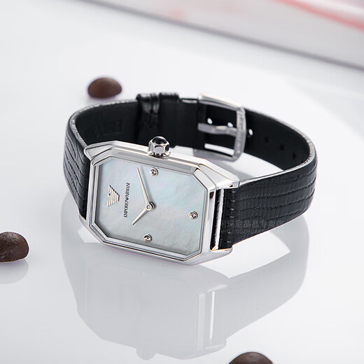 Emporio Armani watch ladies European and American square disc quartz women's watch birthday gift for girlfriend Retro square watch AR11148