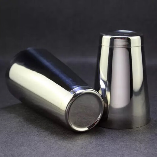 Soul of the bar, original imported Naranja shaker, professional bartender bartending tool, SUS304 stainless steel, high-quality Boston bartender, retro engraved version