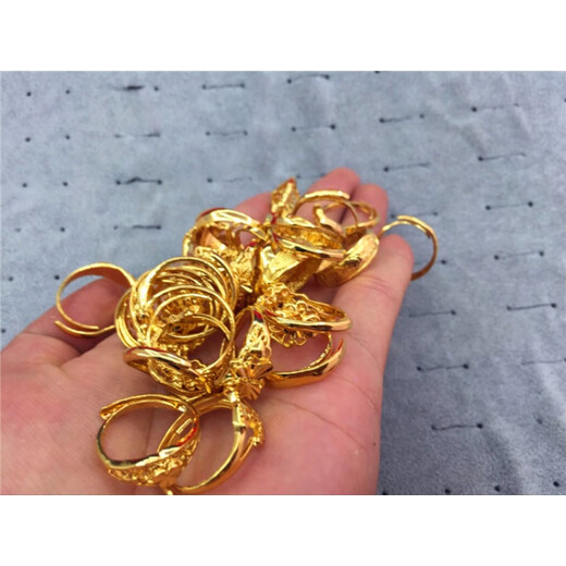 Fat Donglai's same Vietnamese sand gold ring new style for women, versatile opening, large gold flower for women, street stall gift giving 83