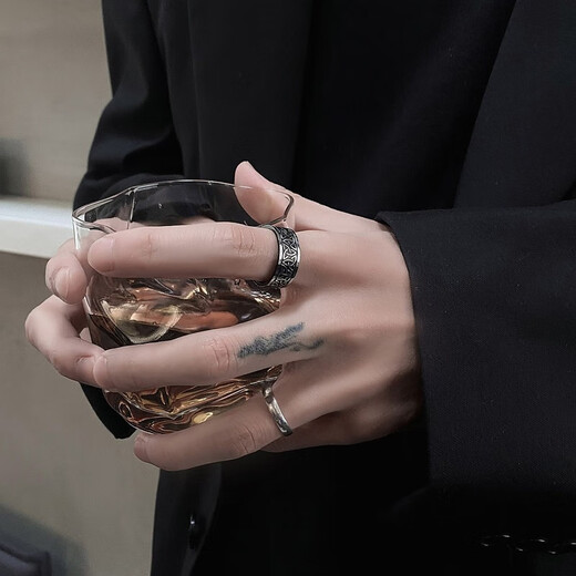 MOLC men's ring is trendy, cool, simple and advanced, boys' personalized titanium steel retro single index finger ring, a birthday gift for a friend R0399 trendy and cool ring-US size 9