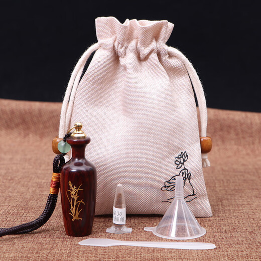Gift Imperial Bouteille à tabaces en bois d'origine couleur violette en bois de santal en bois violet en bois de santal pourpre des cadeaux à main spécial pour les cadeaux d'anniversaire des étrangers