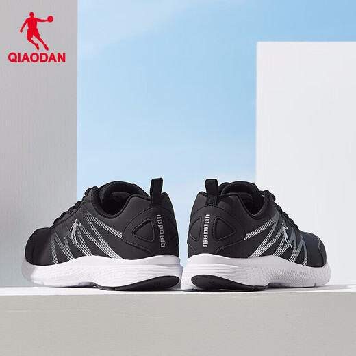 Jordan QIAODAN sneakers for men, leather surface, water-repellent running shoes, comfortable and lightweight running shoes for men