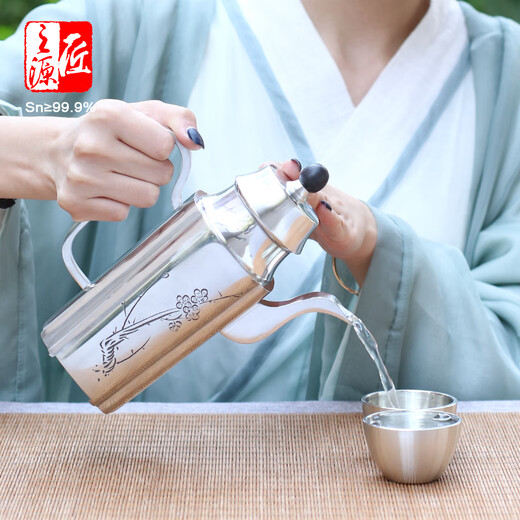 The source of the craftsman The source of the craftsman flagship store Gejiu handmade 999 pure tin wine pot wine set gift Yunnan/Gaoshengguan wine set 370ml plum six cup set