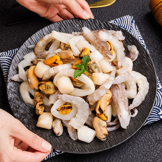 Mega Seafood Assorted 2Jin Jin equal to 0.5kg (inside 2 bags) Shrimp, Squid, Scallops, Mussels Seafood and Aquatic Products