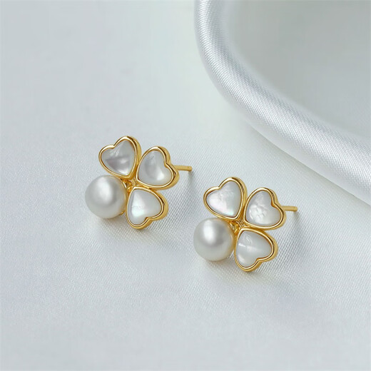 Queen of Pearls Four Leaf Clover Freshwater Pearl Earrings Elegant Pearl Earrings Best Friend Birthday Gift for Women