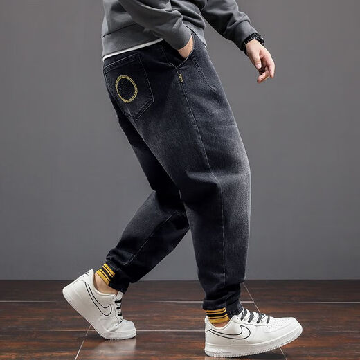 
Fei Shimi Autumn New Fashion Brand Elastic Small Foot Jeans Fat Loose and All-Match Pants Elastic Waist Fat Pants 300 Jin [Jin equals 0.5 kg] Black 9905 XL 1 (130-150 Jin [Jin equals 0.5 kg])