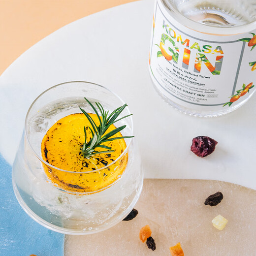 Kanosuke Komatsu Flavour orange Gin fait à la main 500 ml Komasa Craft Gin Kanosuke Original importé du Japon Saveuille orange 500 ml 1 bouteille