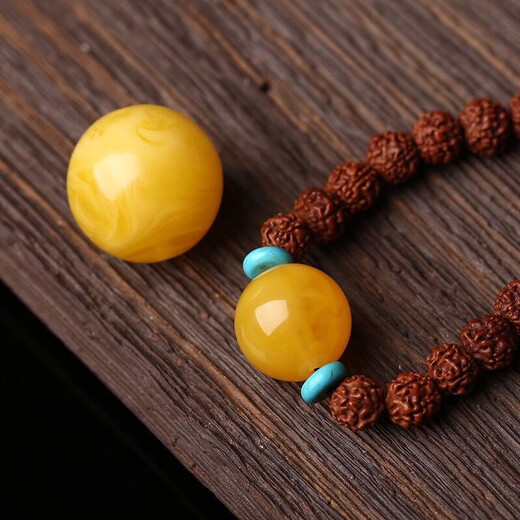 Beeswax single bead round bead chicken oil yellow floating flower old wax single hand string bead natural l original mineral text full honey chicken oil yellow 22mm 1 piece