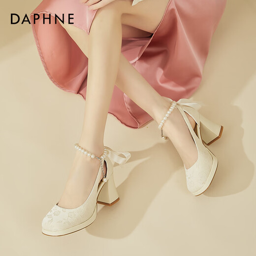 Daphne (Daphne) Chaussures célibataires pour femmes Nouvelles chinois Mary Jane High Heels 2024 Été Nouveau tempérament français avec jupe talons épais de hauteur de talon blanc 8cm 38 (240 mm) Code standard