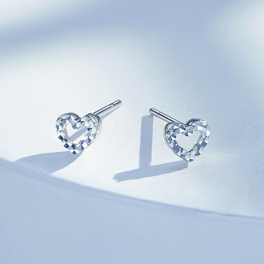 Mengjinyuan platinum earrings PT950 car flower love platinum earrings as a birthday gift for girlfriend