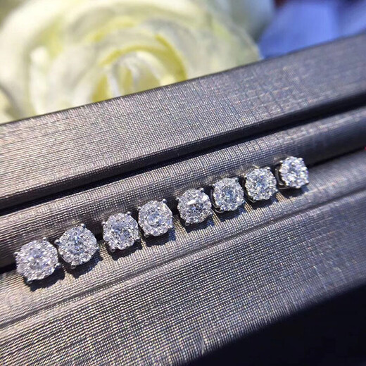 Jiajian Jewelry 18K Gold Wedding Diamond Earrings Diamond Earrings Diamond Earrings Female Real Diamond Loose Diamond Ring Customized 18K Gold FG 16+14 Points Diamond/Pair