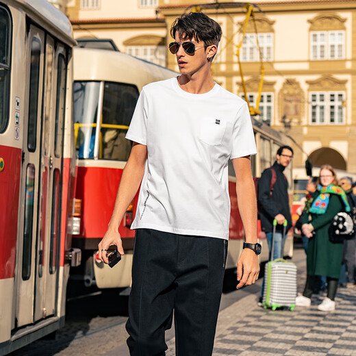 
Mr. Bu Bu simple pocket design pure cotton T-shirt 2025 spring and summer new English printed short-sleeved white TGT15262 Haoyue White M (170)