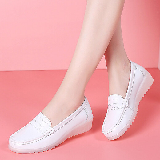 Dockadometham, genuine leather nurse shoes for women, new soft sole, flat sole, autumn and winter, anti-slip, anti-odor, and not tired, pregnant women single shoes, mother white women's shoes, beauty salon shoes, women's work shoes 829 white (hollow) 36