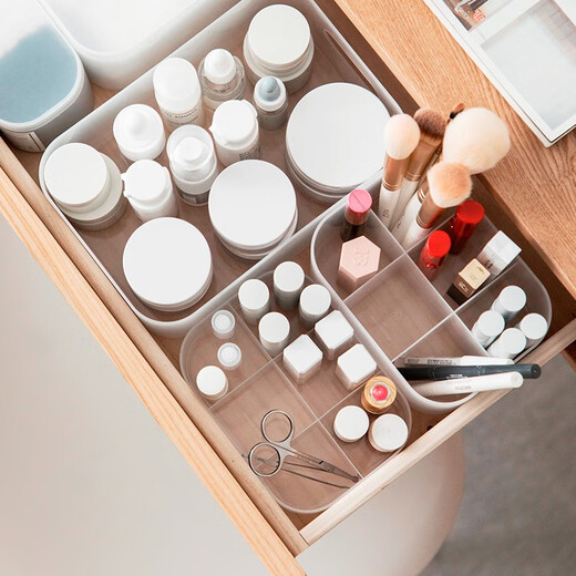 Camellia cosmetics storage box desktop box lipstick storage box household transparent small storage box with lid enlarged storage box with lid 150002