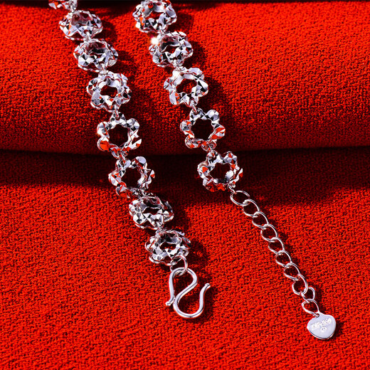 Yuan Shengfu's new PT950 fashionable hollow flower platinum bracelet, fashionable women's platinum bracelet, adjustable, 6.57 grams, length 16-18m adjustable