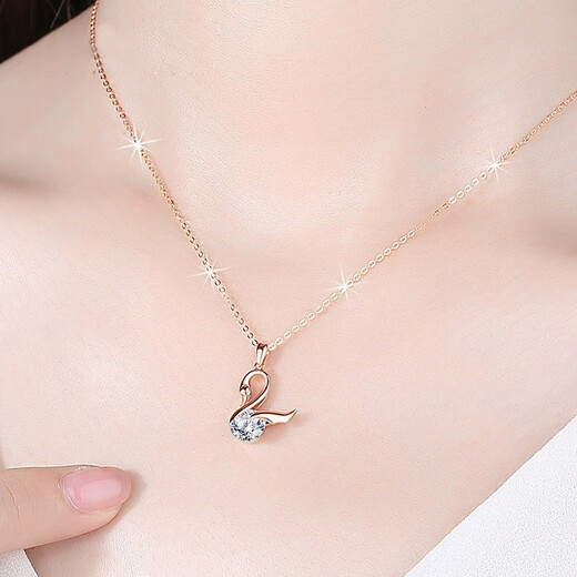 Eoth18k gold moissanite diamond little swan necklace girl clavicle chain rose gold pendant birthday gift for girlfriend 18k gold moissanite pendant + S925 chain + certificate