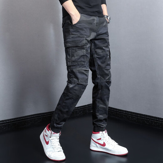 Gekochte Cui (Shucui) Frühlings- und Sommer-Herrenhose koreanische Style Trendy Marke Slim Casual Hosen für die trendige Persönlichkeit von Männern vielseitige Mehrfach-Tasten-Tarn-Tarn-Herren-modische Fußbindung Herrenhosen WJL-692e Größe 30 (Taillenumfang 2 Fuß 3)