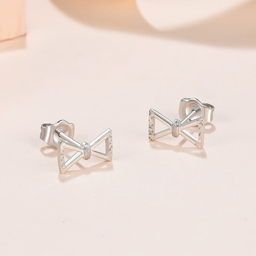 Liuguifu Jewelry Bow Earrings PT950 Platinum Earrings Earrings Earrings Women's E-commerce Special Birthday Gift 1.65g