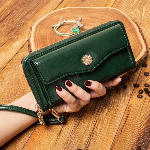Miss Meow birthday gift women's bag women's bag fashion retro oil wax leather women's wallet new versatile casual long zipper ID wallet clutch bag multi-card slot hand bag black (collect and purchase, get a mirror, sachet)