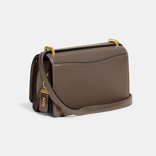 蔻驰（COACH） Bandit Crossbody 女士斜挎包 简约时尚翻盖式单肩包礼物 CD724 棕色