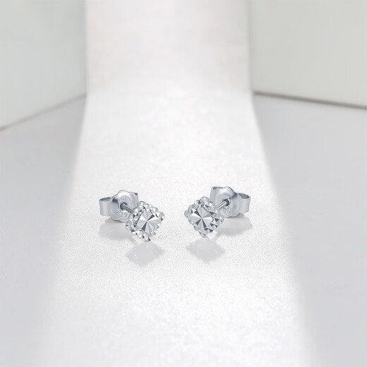 ZLF PT950 platinum stud earrings for women, sparkling and versatile geometric square earrings 1.36g